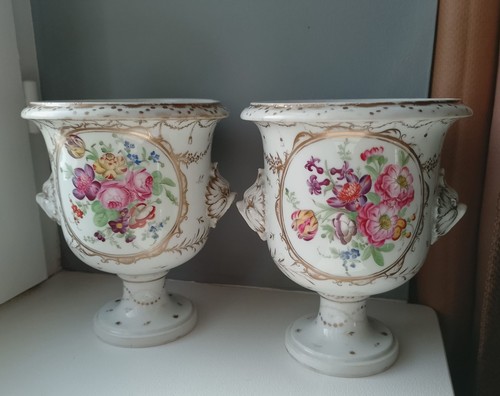 Rare paire cache - -pots, vase
