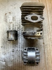 Cylindre + piston + coquille