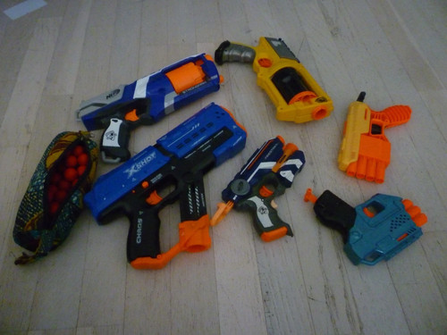 Lot pistolets nerf - lot,