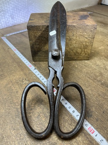 Ciseaux forgé 19e - cm, old
