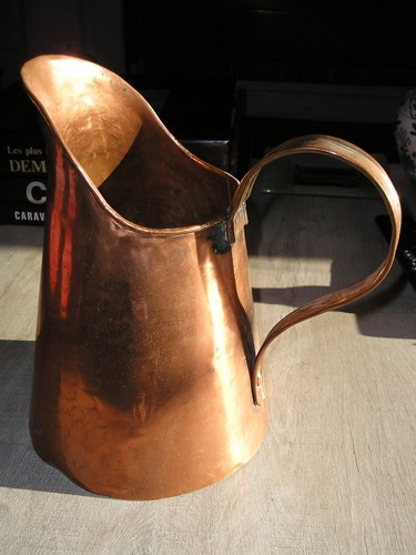 Grand broc ancien - , en