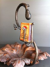 "ELEGANT BATTED IRON AND COPPER ASHTRAY NEW ART ""VINE LEAF" 