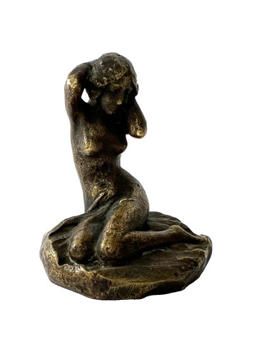 Féminin bronze xxe dans le - nu,