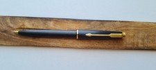 Stylo bille PARKER 35 Prototypes couleur Poivre Noir matte fabrique France 1980s