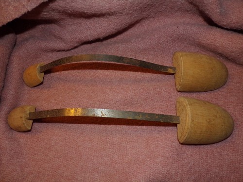 Paire ancien embauchoir forme - paire,