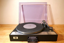 PLATINE VINYLE ERA MODEL 444 /