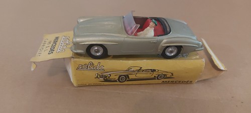 Solido mercedes 190 - mercedes, dans