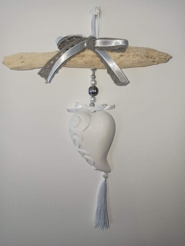Suspension bois flotté coeur
