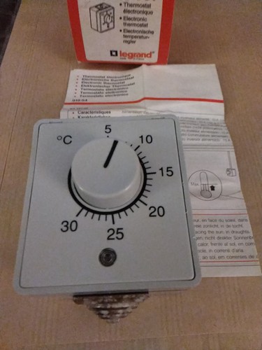 Thermostat électronique