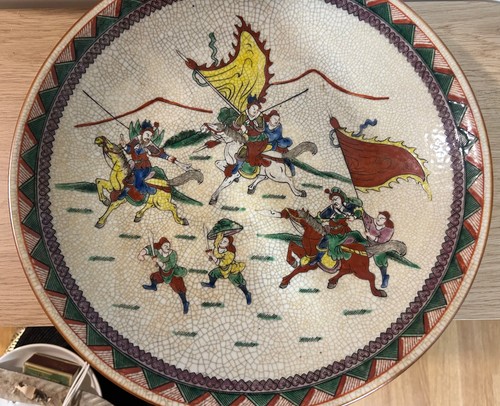 Assiette guerrière - , en
