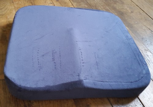 Coussin anti escarre neuf.