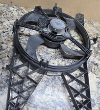 2008 Renault Twingo - Radiator Cooling Fan - 8200066098 - 1831964000