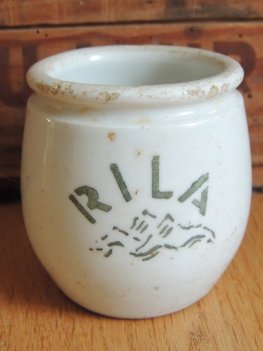 Ancien pot yaourt rila - pot,