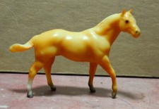 Breyer Stablemate 5045 Palomino G1 Quarter Horse Stallion