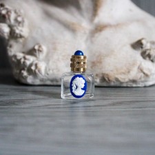 3 cm de haut, Petite bouteille