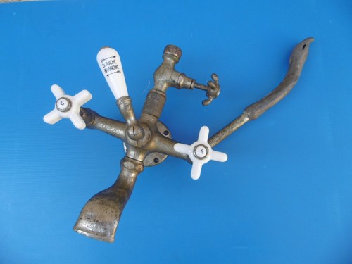 Ancien robinet baignoire - robinet,