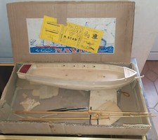 Ancienne maquette 1950 Les