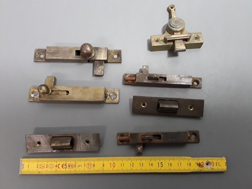 Lot anciens loquets porte - 7,
