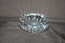 Cendrier en cristal de Baccarat estampillé