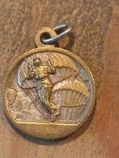 Médaille Religieuse Ancienne