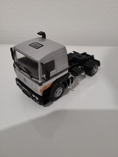 MINIATURE IXO : TRACTEUR SEUL RENAULT G 340 1/43