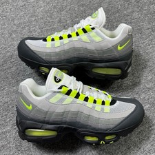 HM4740-001 - Nike Air Max 95