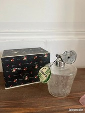 Flacon parfum en cristal