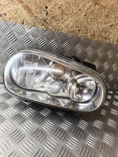 Optique avant principal droit