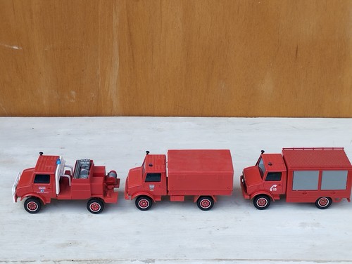 Mercedes unimog pompiers - ,