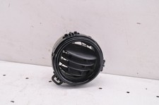 TOYOTA YARIS P13 Grilles D'Air De Tableau De Bord 1.3 Essence 73kw 2016 28703526