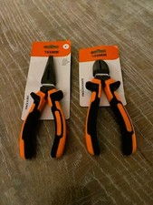 Pince coupante et pince à bec