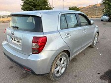 pare-choc arrière TOYOTA