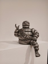 Bibendum Michelin Pour