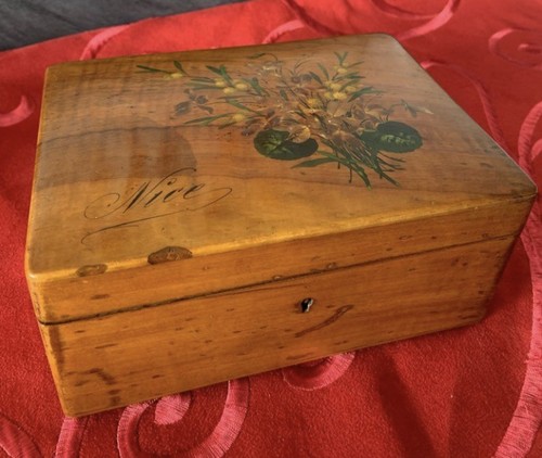 Ancienne coffre bois fleurs - en,