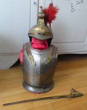 panoplie cuirassier gendarmerie pour enfant cuirasse casque sabre 19 e militaria
