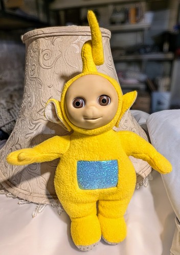All four teletubbies eyes - all,
