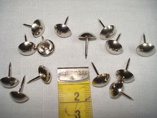 Clous de tapissier (1000)