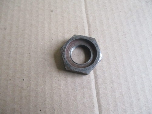 Ecrou fixation pignon de - fixation,