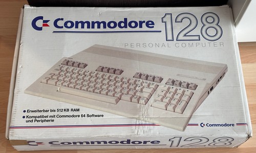 Commodore 128 avec - avec, /