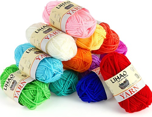 Pelotes laine 100 - 12, 100%