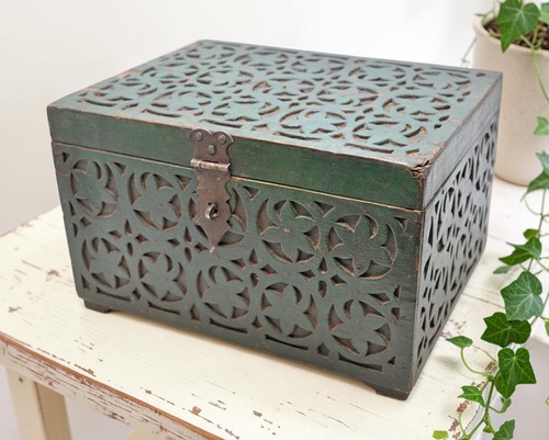 Coffre caisse bois - en, ancien