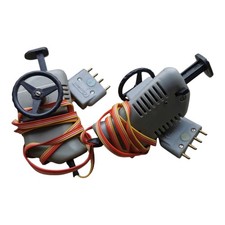 Lot 2 Télécommande Circuit