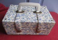 JOUET ANCIEN VALISETTE COUTURE