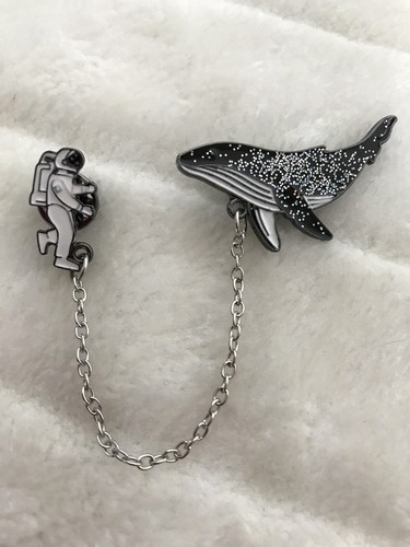 Pins pin - rétro, original