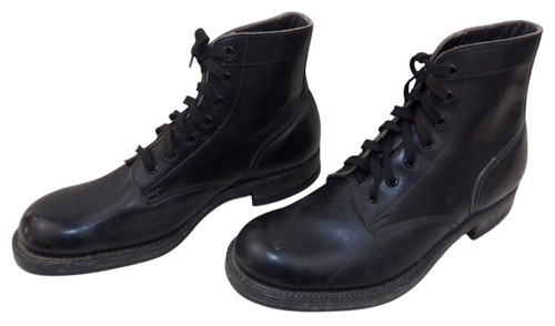 Paire brodequins cuir - paire,