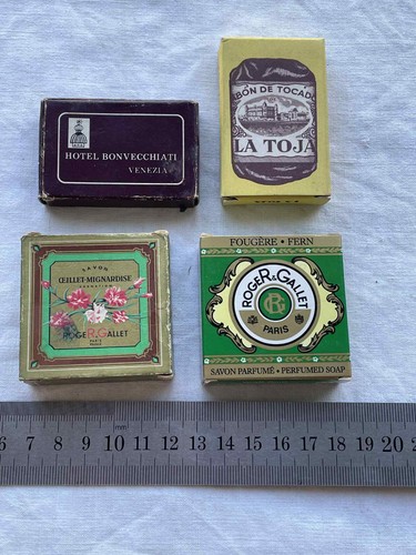Collection petites boites - collection, a