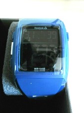 Watch Uhr Reebok WR 100M Blue/White Rubber Strap RD-SQU-G9 NEW 