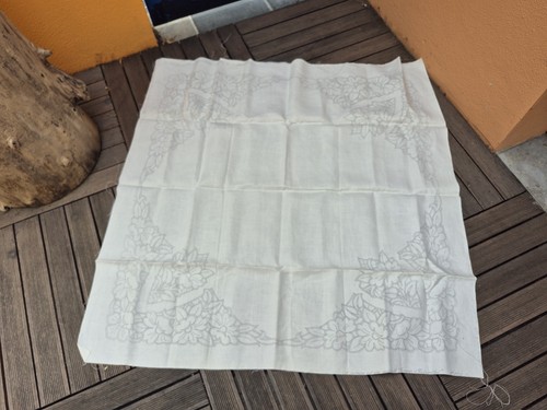 Nappe broder lin - à,