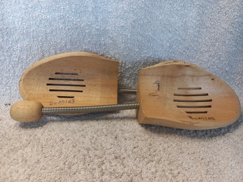 Embauchoir chaussure bois - chaussure,