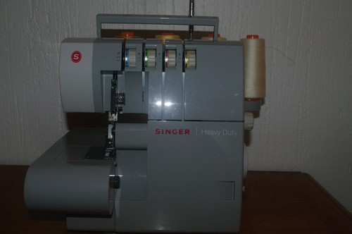 Surjeteuse singer heavy duty - surjeteuse,